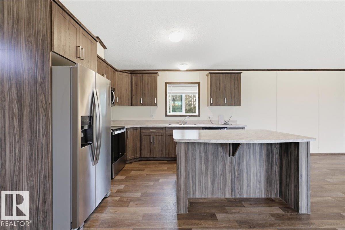 1409 TWP RD 502 - Image 5
