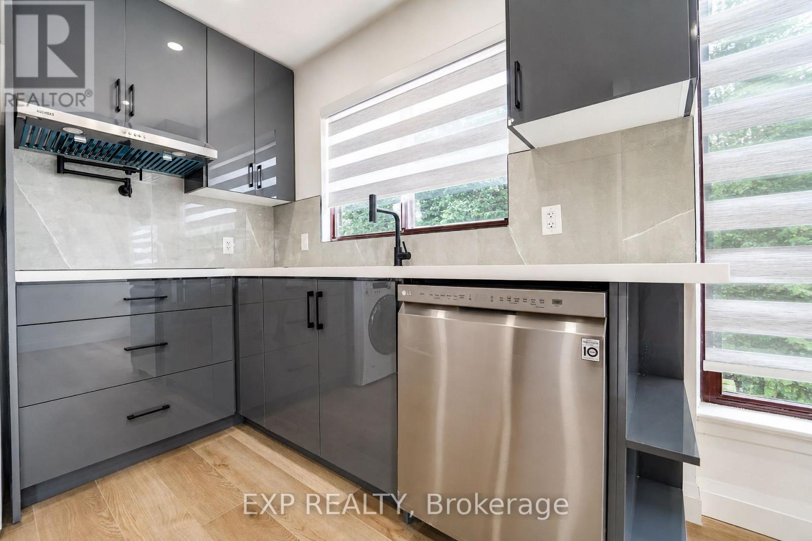 31A LAUREL AVENUE - Image 14