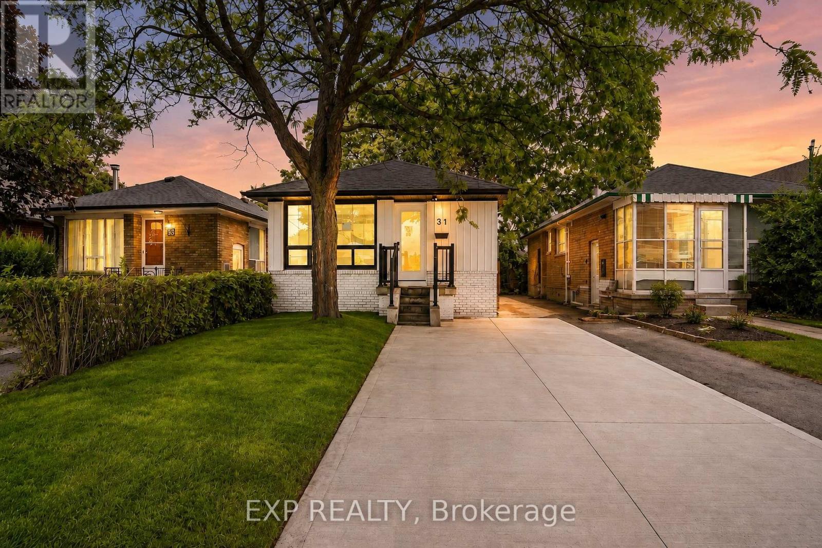 31A LAUREL AVENUE - 4