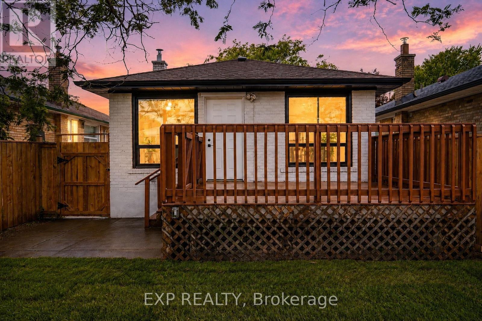 31A LAUREL AVENUE - 46