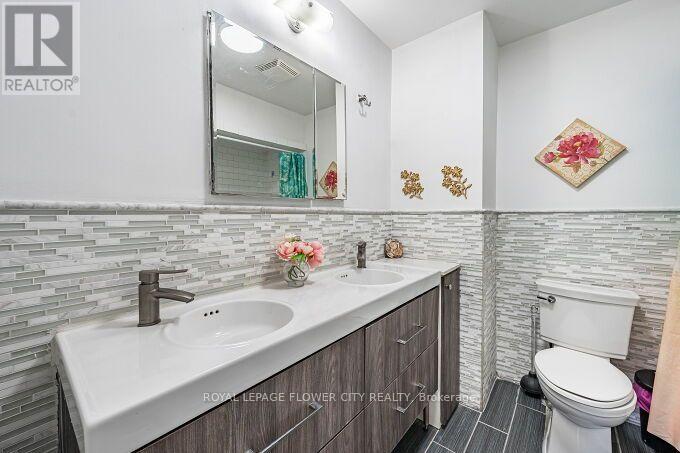 3 CLAYHALL CRESCENT - Image 31