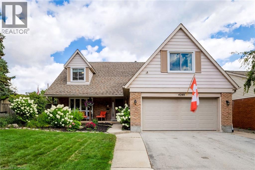 4248 DUNVEGAN Road - 1