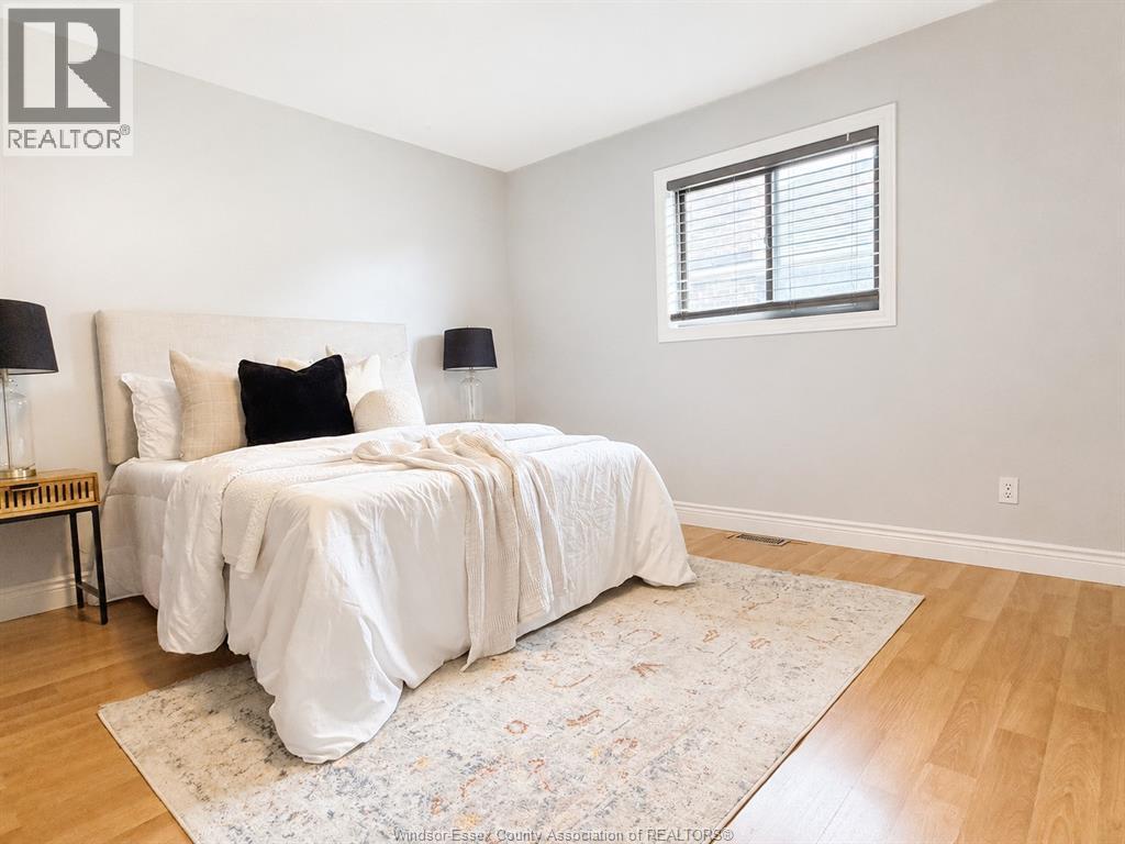 2505 ST CLAIR AVENUE - Image 13