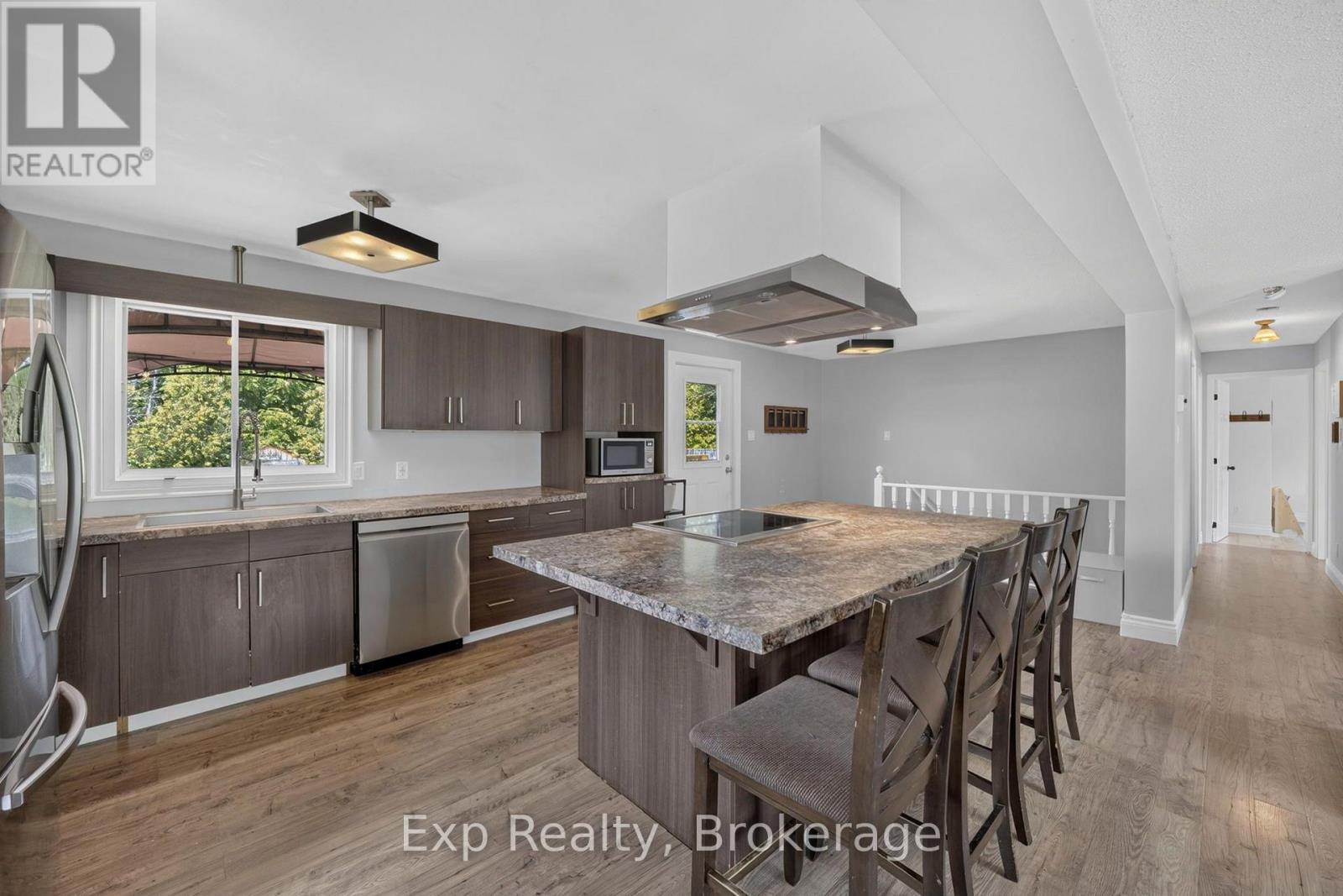 1901 HOLLOWVIEW ROAD - 7
