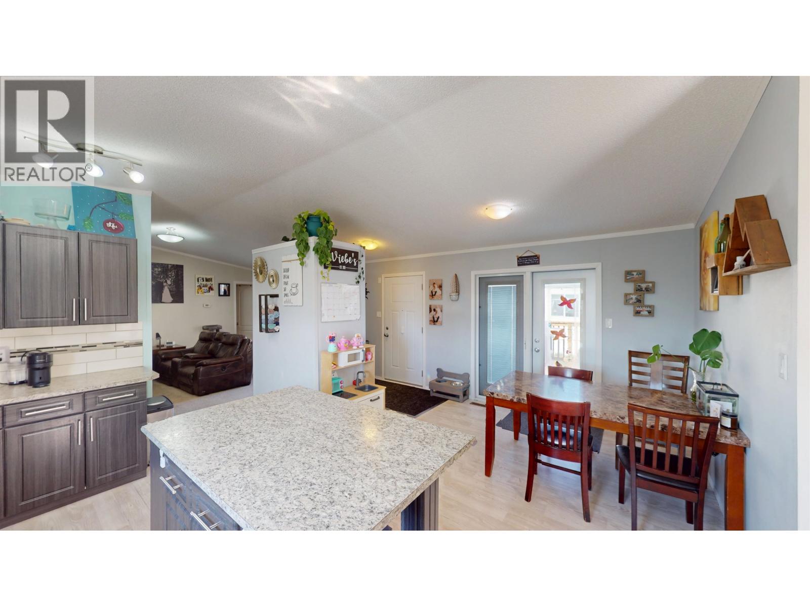 #37 8420 ALASKA ROAD - Image 10