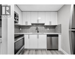 244 Carrington Crescent Nw, Calgary, AB T3P1R1 Photo 40