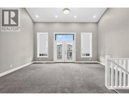 4pc Bathroom - 244 Carrington Crescent Nw, Calgary, AB T3P1R1 Photo 14