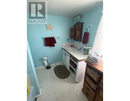 1933 West Ship Harbour Road, Debaies Cove, NS B0J2L0 Photo 14