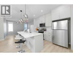 4pc Bathroom - 226 Ambleton Drive Nw, Calgary, AB T3P1W7 Photo 6
