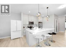 4pc Bathroom - 226 Ambleton Drive Nw, Calgary, AB T3P1W7 Photo 7