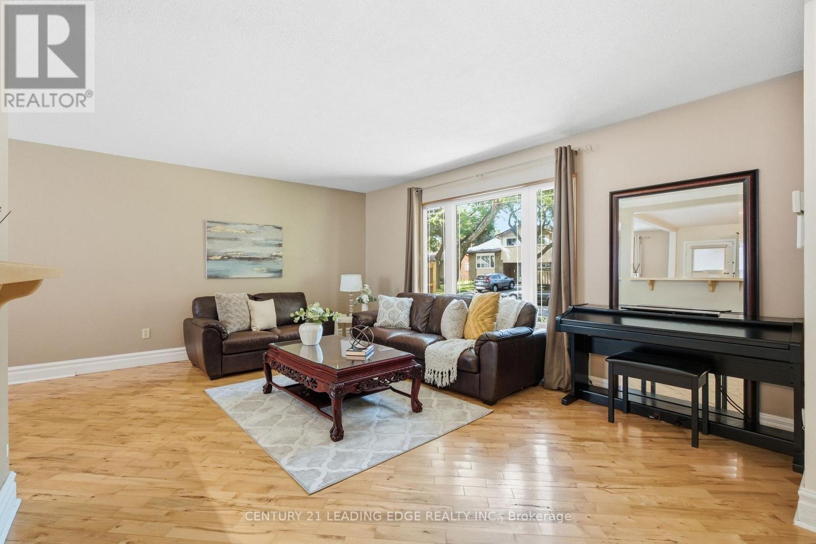 7 DAWSON STREET - Image 9