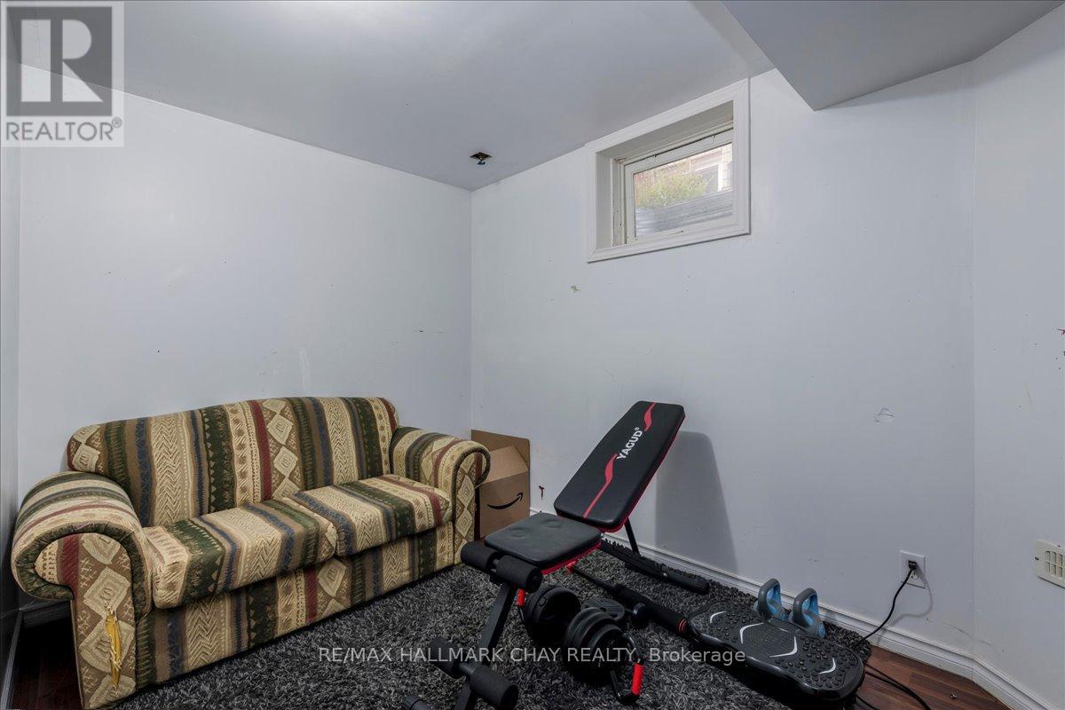 2194 BATTERS LOOP - Image 11