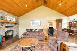 82070 Boggy River Road, Reynolds, MB R0E1L0 Photo 12
