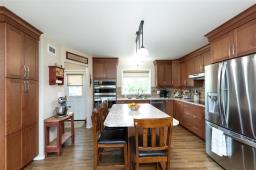 82070 Boggy River Road, Reynolds, MB R0E1L0 Photo 9