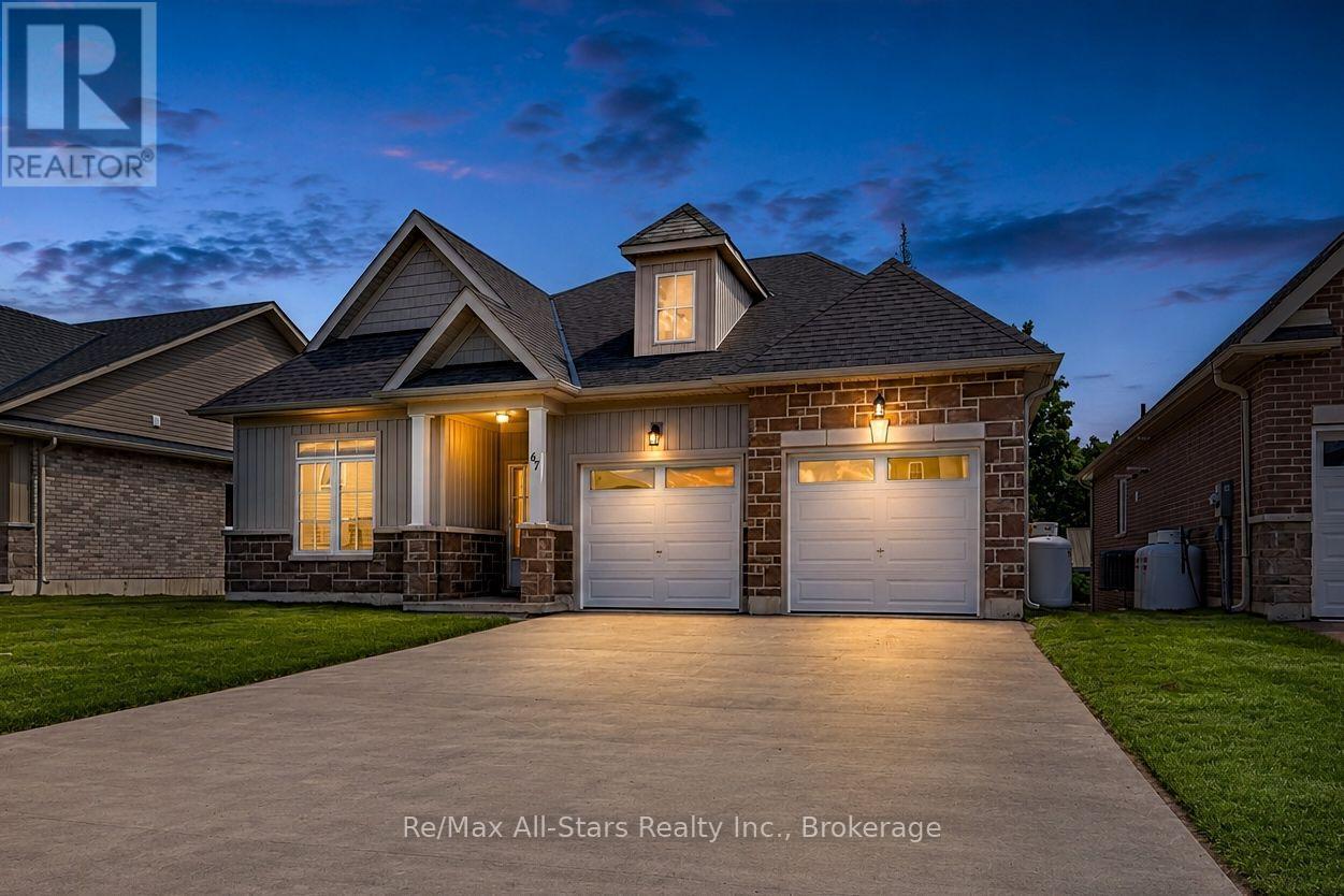 67 HILLCROFT WAY - 2
