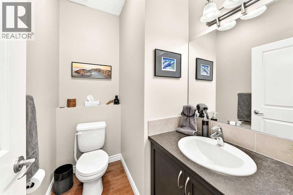 141 Riviera Crescent - Image 31