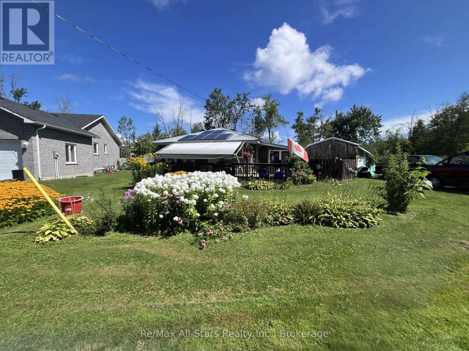 2 ALEXANDER AVENUE - 3