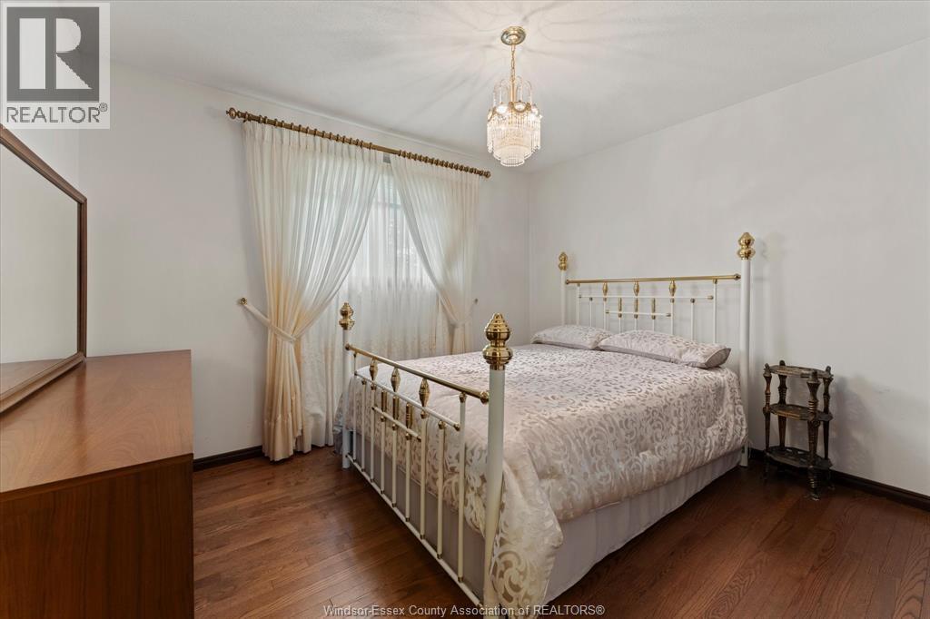 5400 LYNDON COURT - Image 19