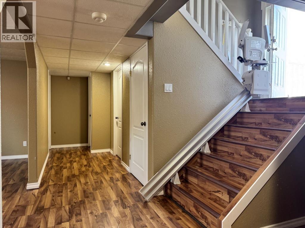 908 4 Avenue - Image 35