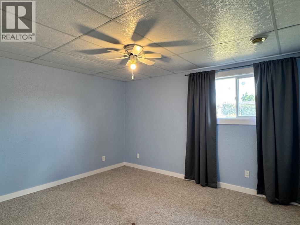 908 4 Avenue - 28