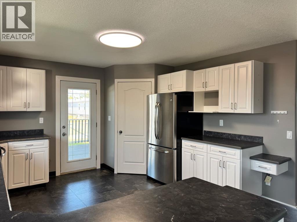908 4 Avenue - 15