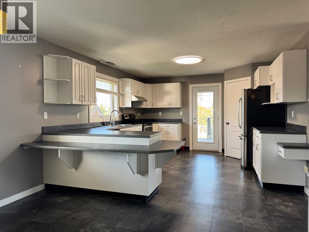 908 4 Avenue - 9