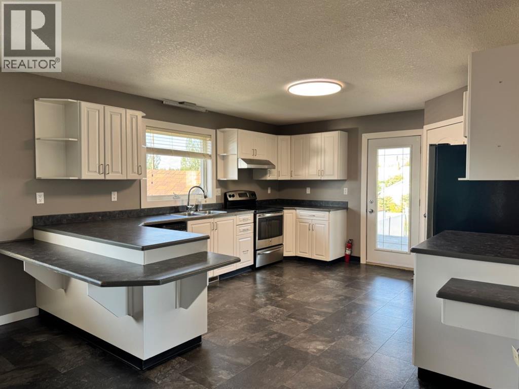 908 4 Avenue - 13