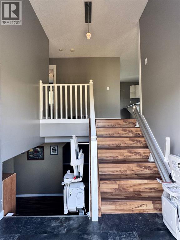 908 4 Avenue - Image 26