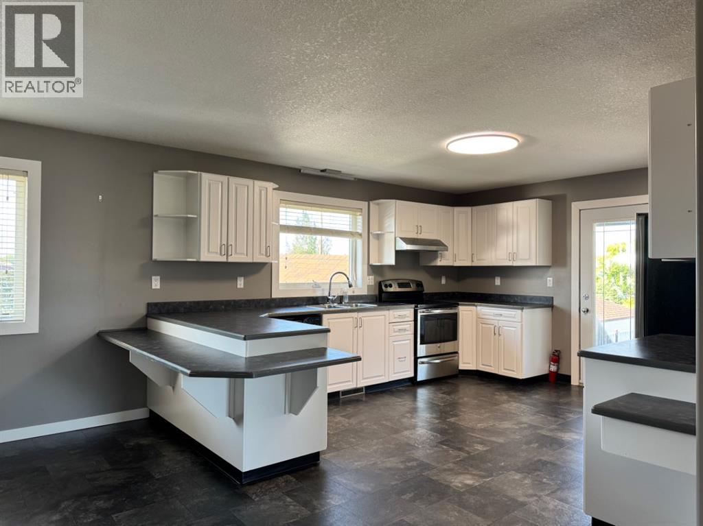 908 4 Avenue - 8