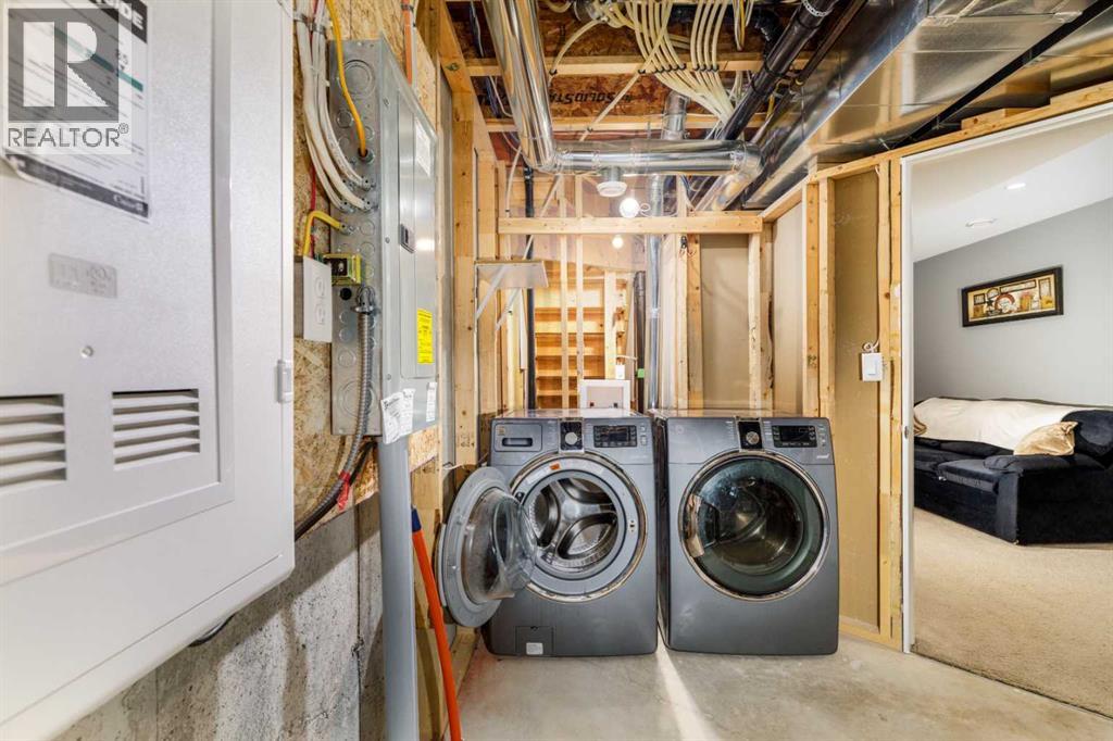 #1006 30 Carleton Avenue - Image 30