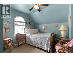 140 6 Street Se, Medicine Hat, AB T1A1G8 Photo 24