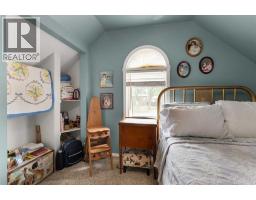 140 6 Street Se, Medicine Hat, AB T1A1G8 Photo 25