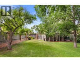 140 6 Street Se, Medicine Hat, AB T1A1G8 Photo 36