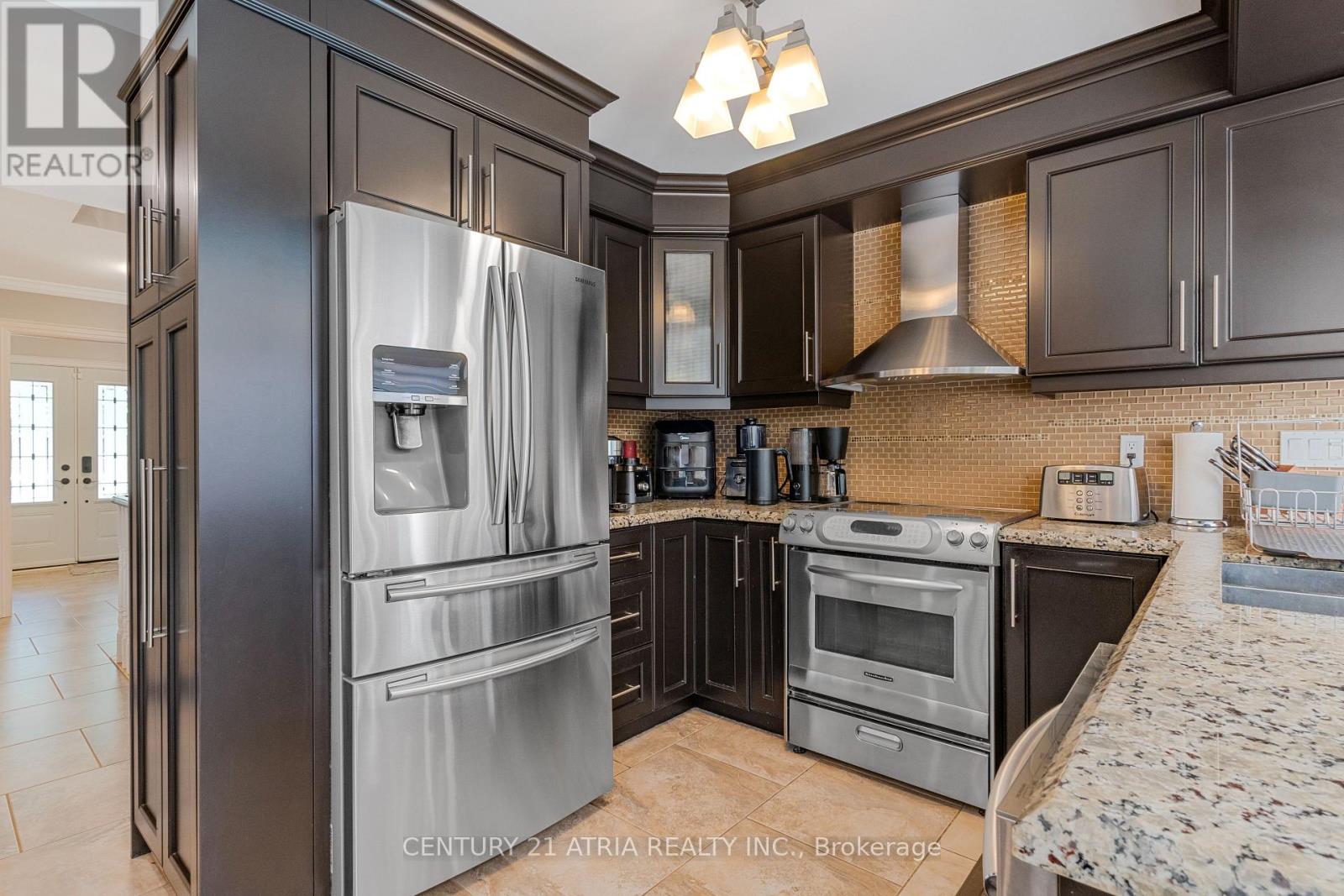 57 ASHFIELD DRIVE - 19
