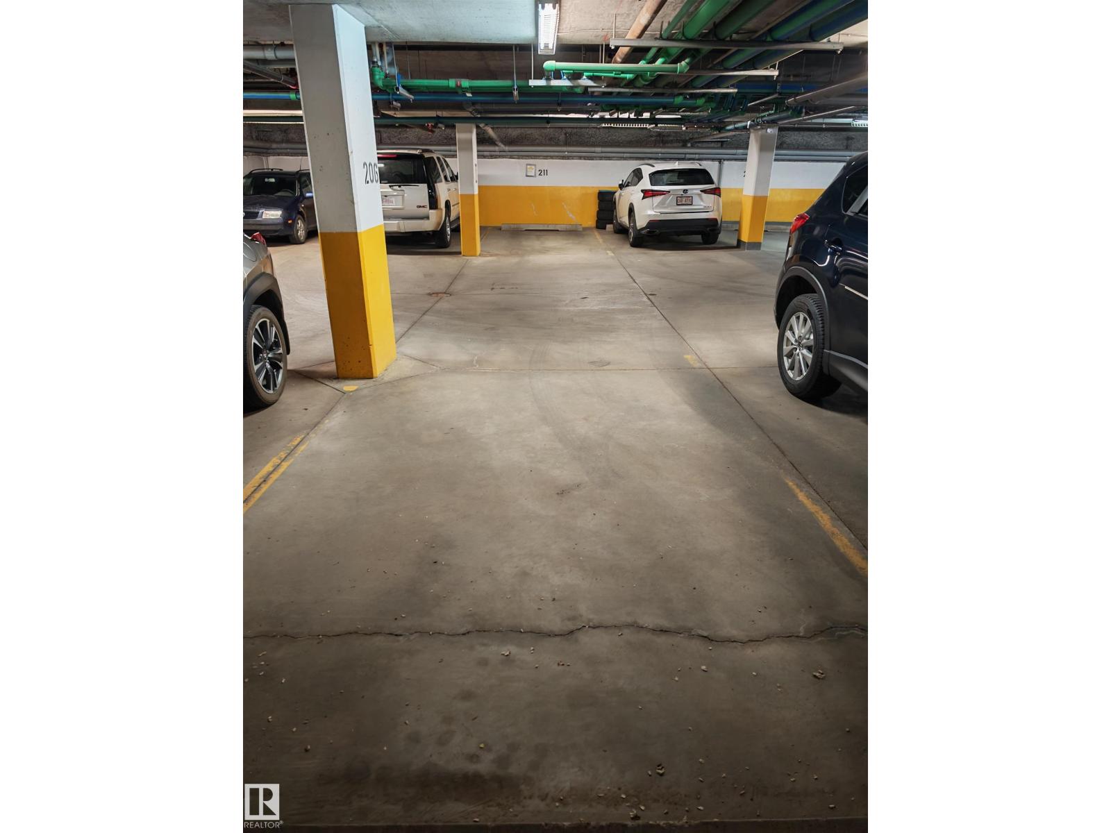 10333 112 ST NW - 4