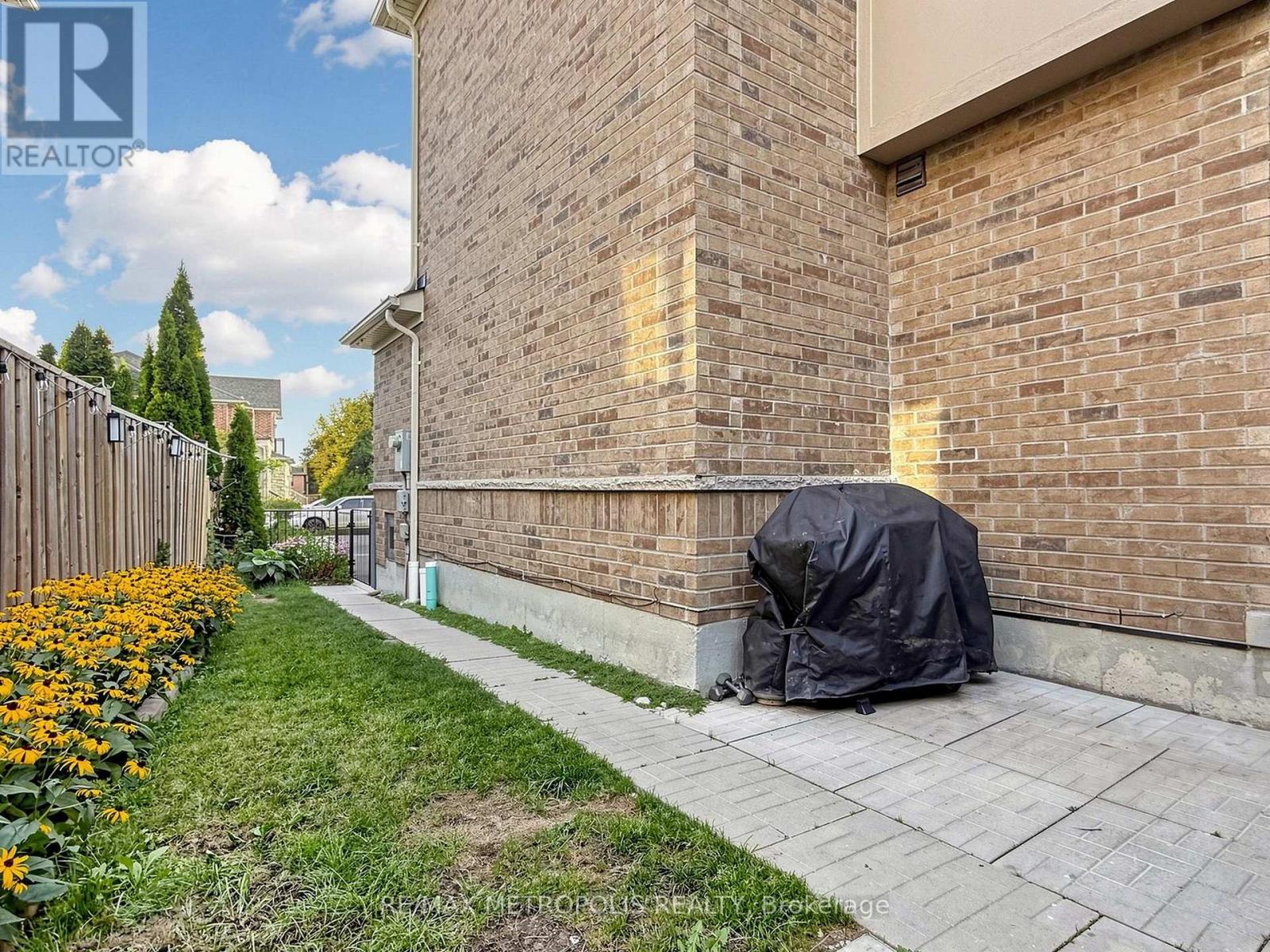 84 BRAEBROOK DRIVE - Image 47