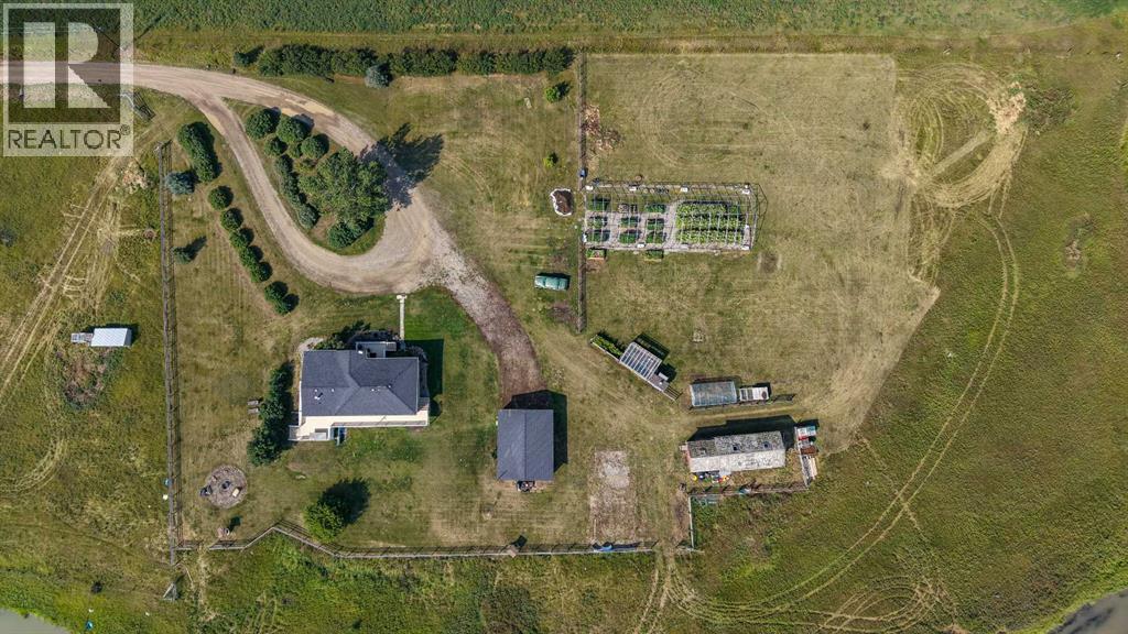 283042 Township Road 164 - Image 3