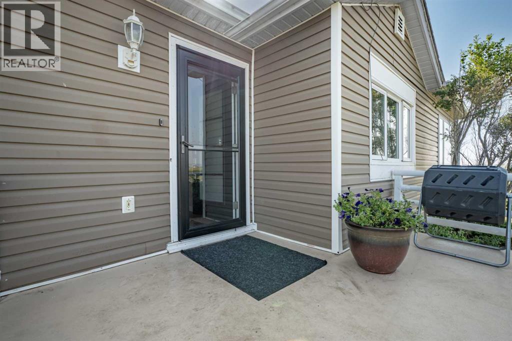 283042 Township Road 164 - 5