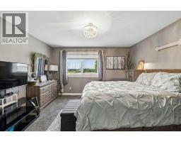 117 Rainbow Falls Boulevard, Chestermere, AB T1X0N6 Photo 21