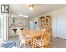 6780 Island Hwy W, Bowser, BC V0R1G0 Photo 17