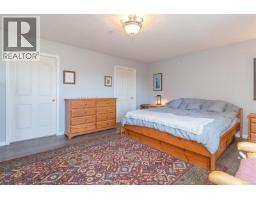 6780 Island Hwy W, Bowser, BC V0R1G0 Photo 23