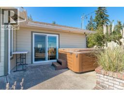 6780 Island Hwy W, Bowser, BC V0R1G0 Photo 45