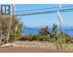 6780 Island Hwy W, Bowser, BC V0R1G0 Photo 46