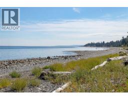 6780 Island Hwy W, Bowser, BC V0R1G0 Photo 54