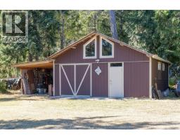 6780 Island Hwy W, Bowser, BC V0R1G0 Photo 31