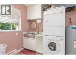 6780 Island Hwy W, Bowser, BC V0R1G0 Photo 28