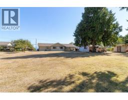 6780 Island Hwy W, Bowser, BC V0R1G0 Photo 36