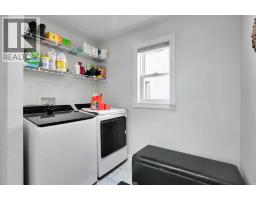 Bedroom - 7276 California Boulevard Ne, Calgary, AB T1Y6X5 Photo 12