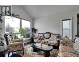 Kitchen - 7276 California Boulevard Ne, Calgary, AB T1Y6X5 Photo 6