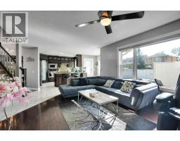 4pc Bathroom - 7276 California Boulevard Ne, Calgary, AB T1Y6X5 Photo 16